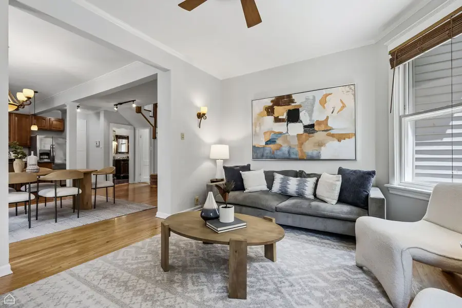 1244 W Ardmore Avenue, Chicago, IL 60660 - #3