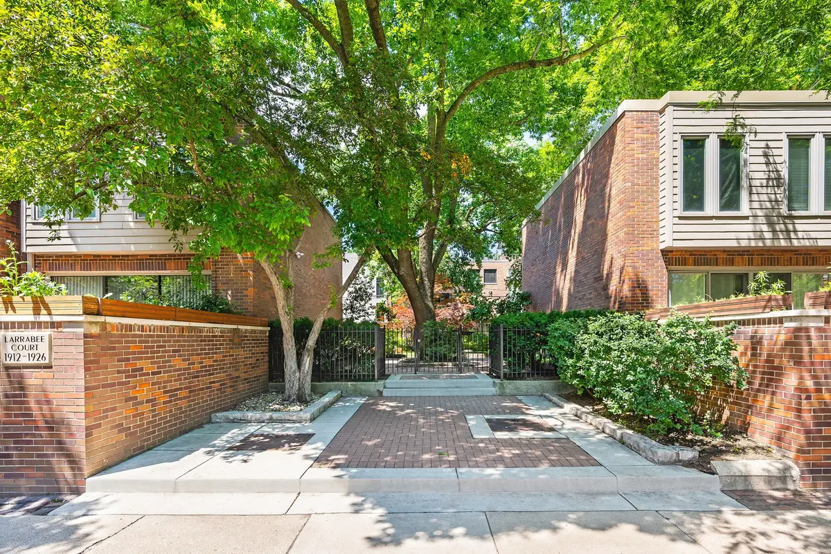 1916 N Larrabee Street, Chicago, IL 60614 - #1