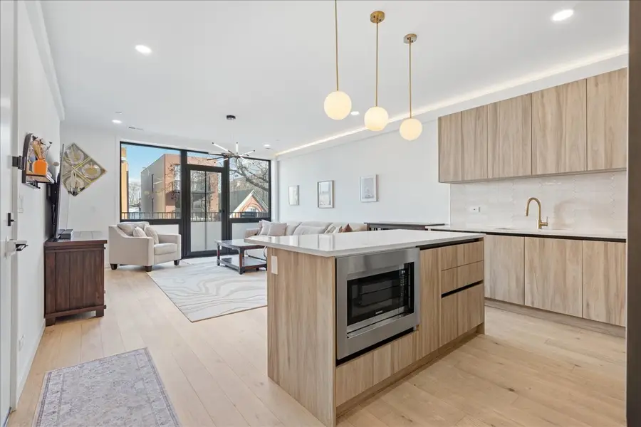 2611 W Haddon Avenue #2, Chicago, IL 60622 - #2