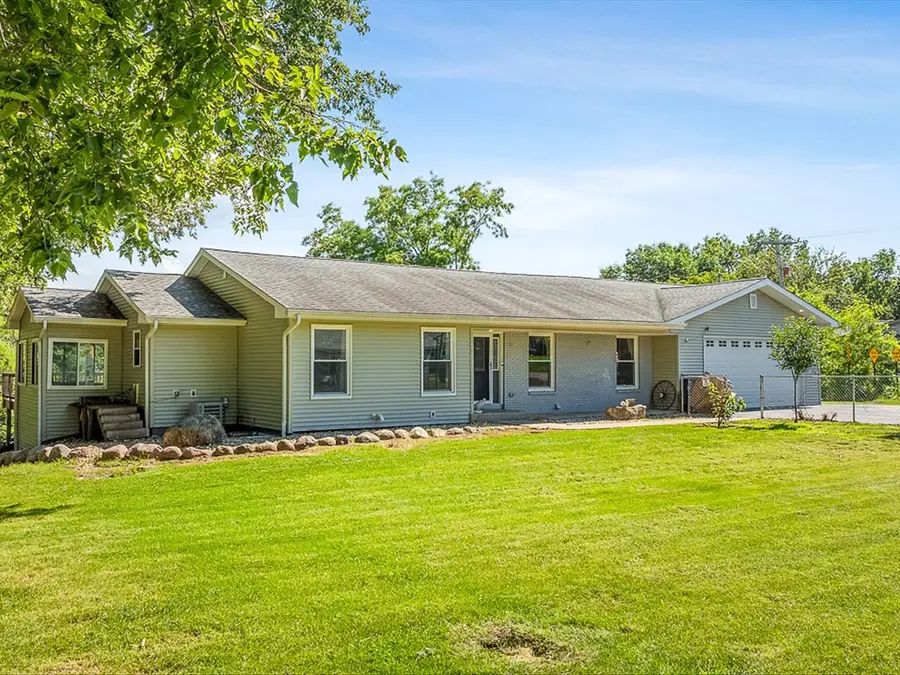 235 S West Street, Byron, IL 61010 - #3