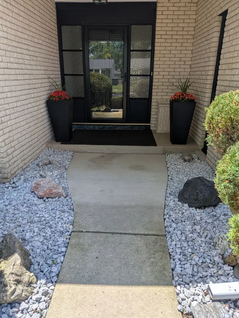 1825 E Sitka Lane E, Mount Prospect, IL 60056 - #2