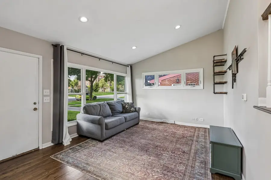 125 S Greeley Street, Palatine, IL 60067 - #2
