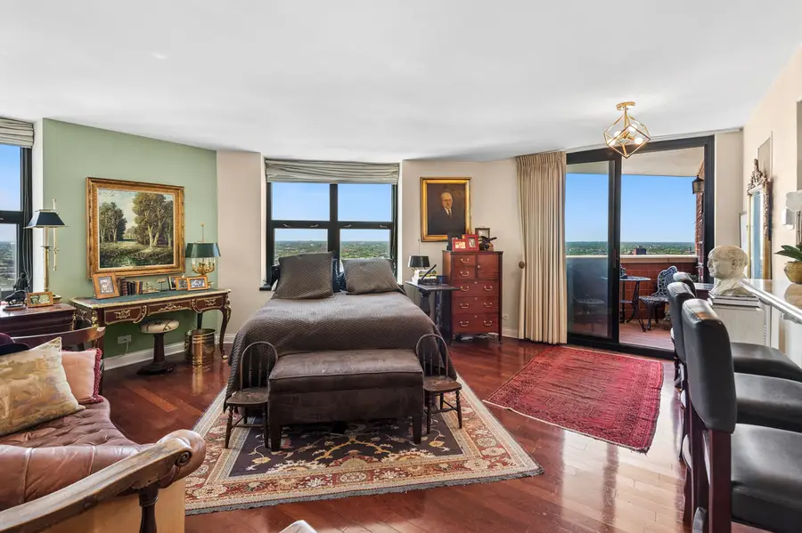 3660 N Lake Shore Drive #2812, Chicago, IL 60613 - #3
