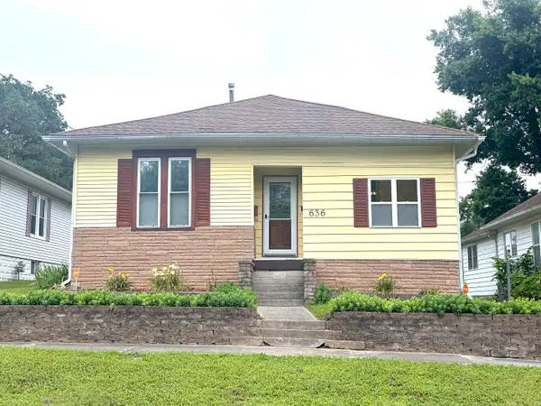 636 N 11th Street, Murphysboro, IL 62966