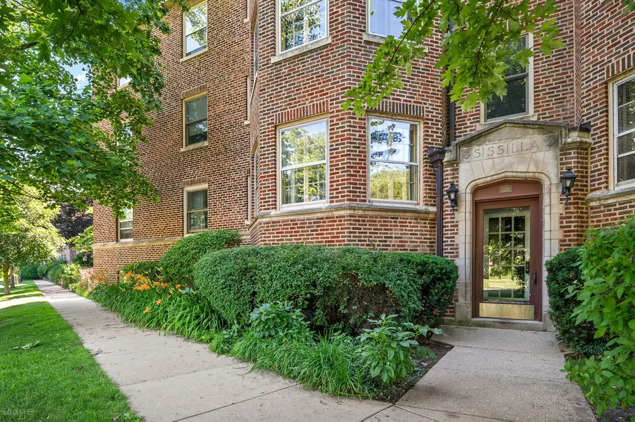 1218 Central Street #3S, Evanston, IL 60201 - #3