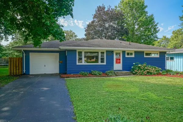 507 W 1st Street, Mount Morris, IL 61054