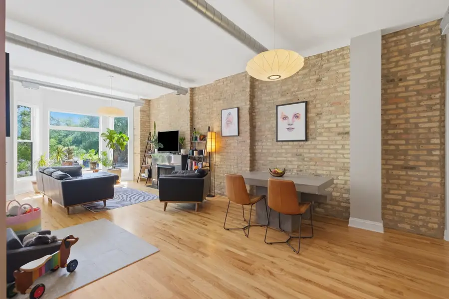 1245 W George Street #201, Chicago, IL 60657 - #3
