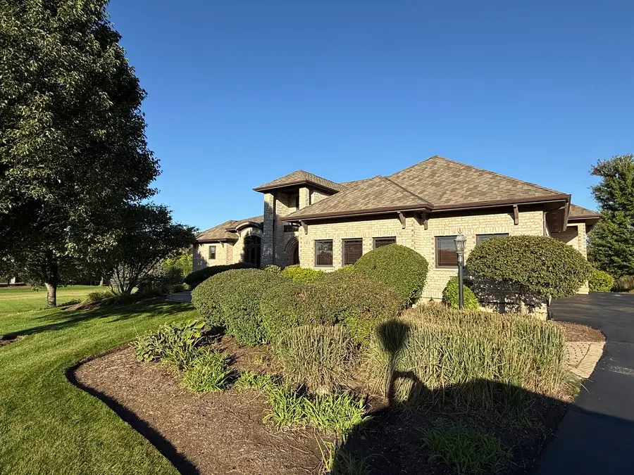 1311 E Longwood Drive, Woodstock, IL 60098 - #3