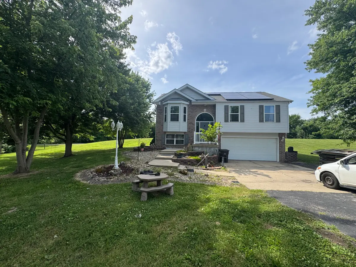 Address Withheld By Seller, Alton, IL 62002 - #1