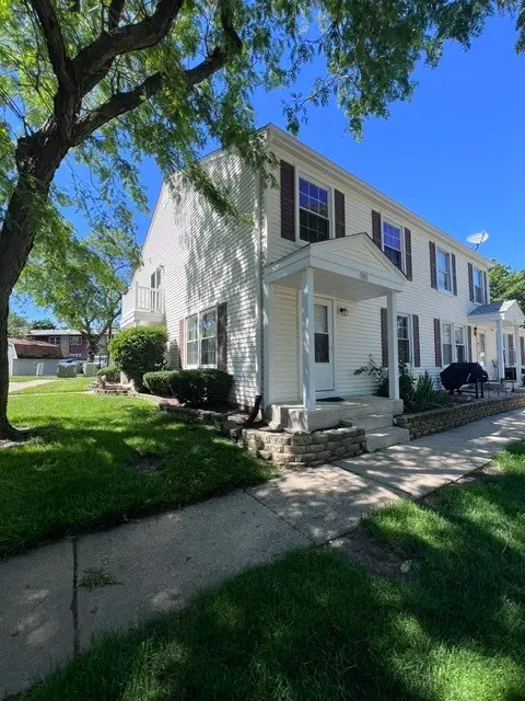 518 Darlene Lane #C, Glendale Heights, IL 60139