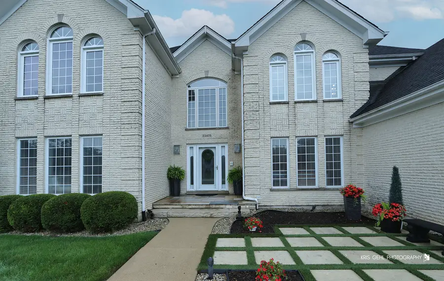23475 W Newhaven Drive, Hawthorn Woods, IL 60047 - #3