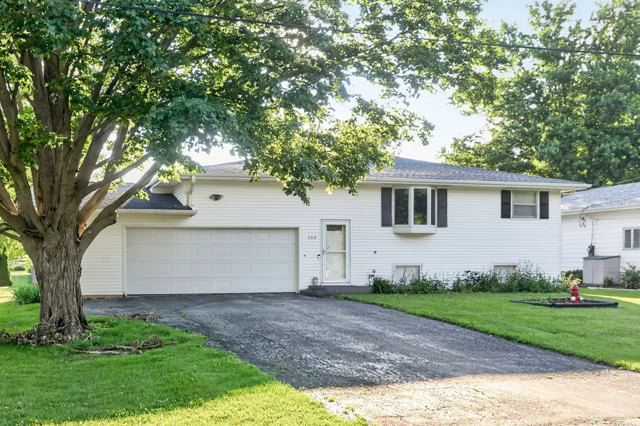 508 S 5th Street, Malta, IL 60150 - #2