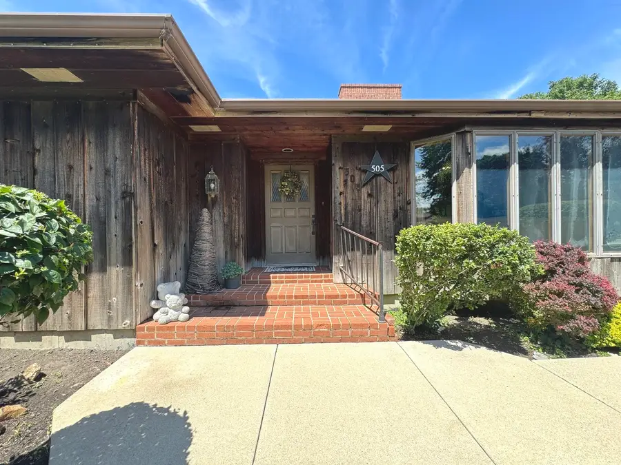505 E Charles Street, Ashkum, IL 60911 - #2