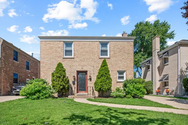 2016 N 75th Avenue, Elmwood Park, IL 60707