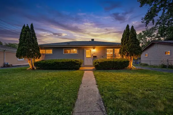 714 N 2nd Avenue, Villa Park, IL 60181