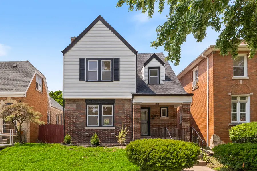 11304 S Lowe Avenue, Chicago, IL 60628 - #2