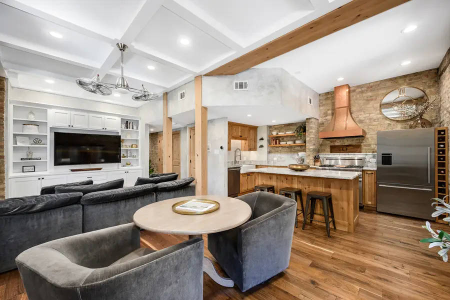 540 W Belden Avenue #1C, Chicago, IL 60614 - #2