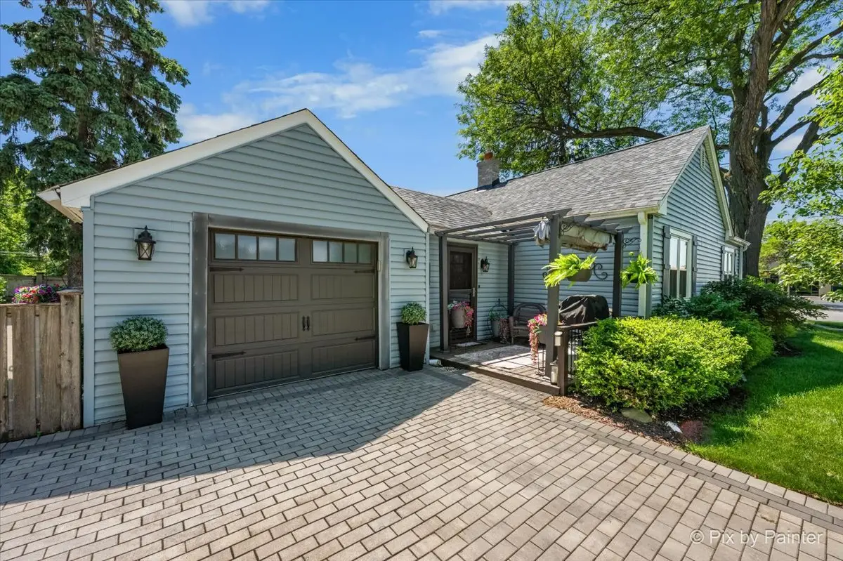 72 W Irving Park Road, Roselle, IL 60172 - #1