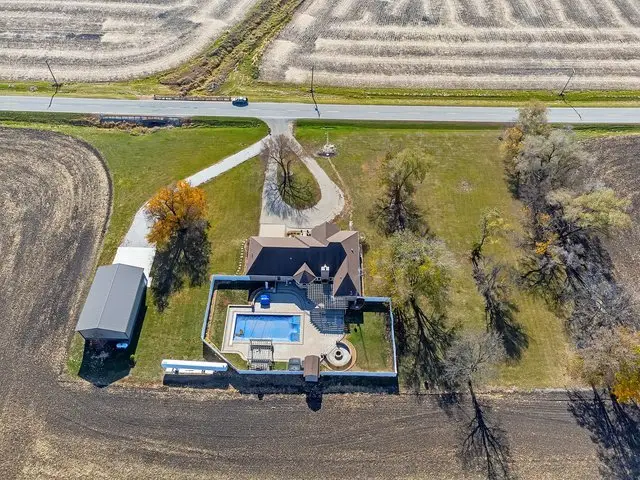10739 E 3200 North Road, Blackstone, IL 61313 - #1