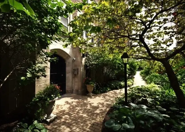 6334 N Sheridan Road #2C, Chicago, IL 60660 - #2