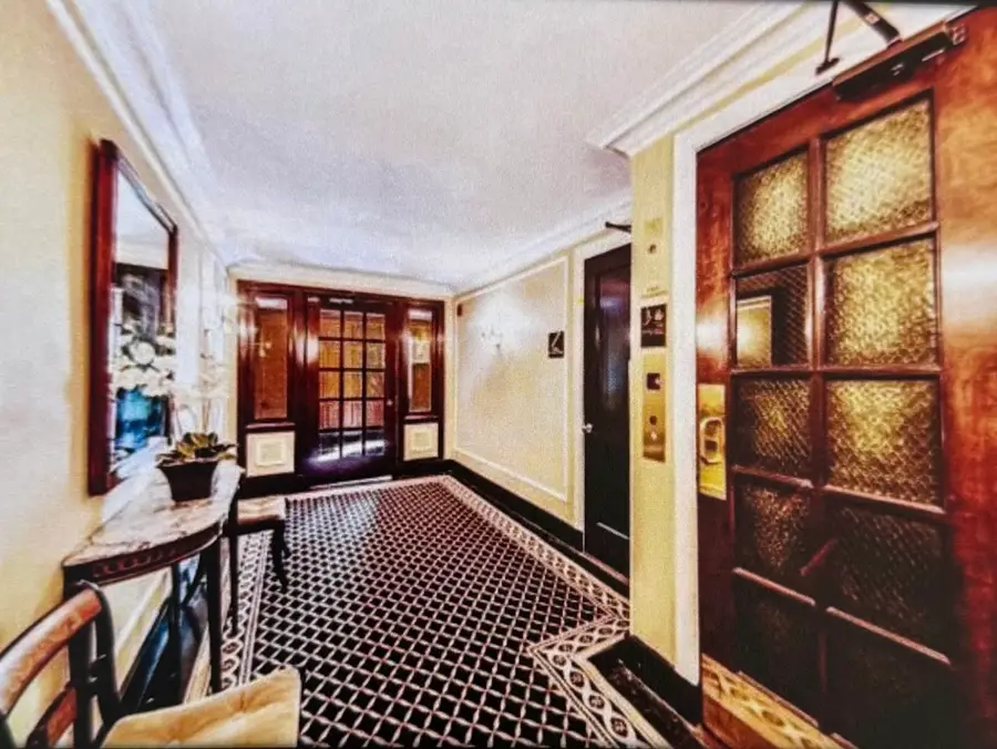 6334 N Sheridan Road #2C, Chicago, IL 60660 - #3