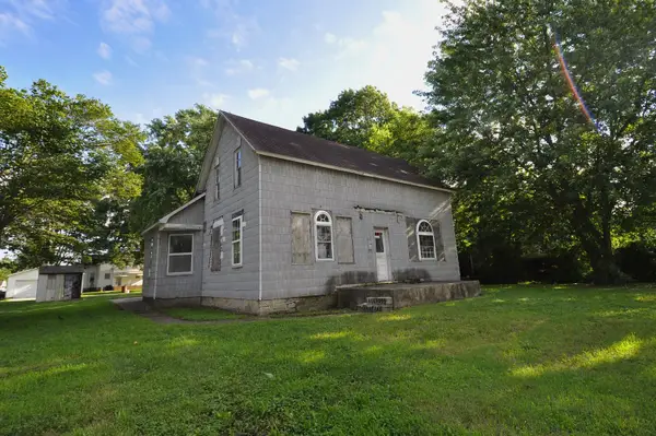 108 W 1st South Street, Mount Olive, IL 62069