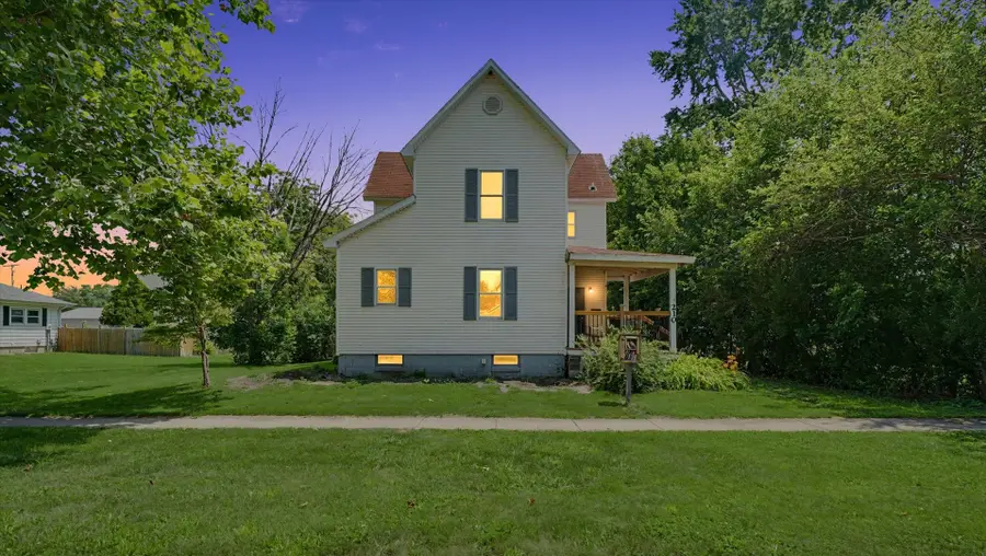210 S Lott Boulevard, Gibson City, IL 60936 - #2