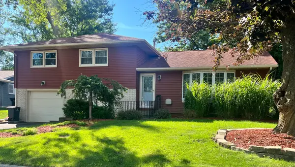 8909 19th Street, Rock Island, IL 61201