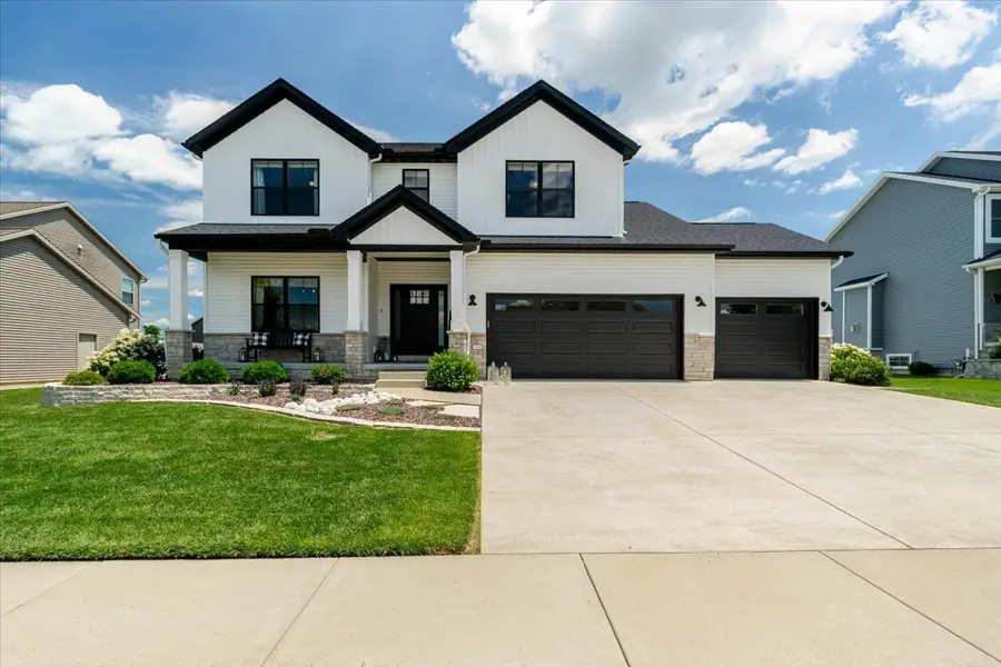 1304 Staghorne Way, Bloomington, IL 61705 - #2