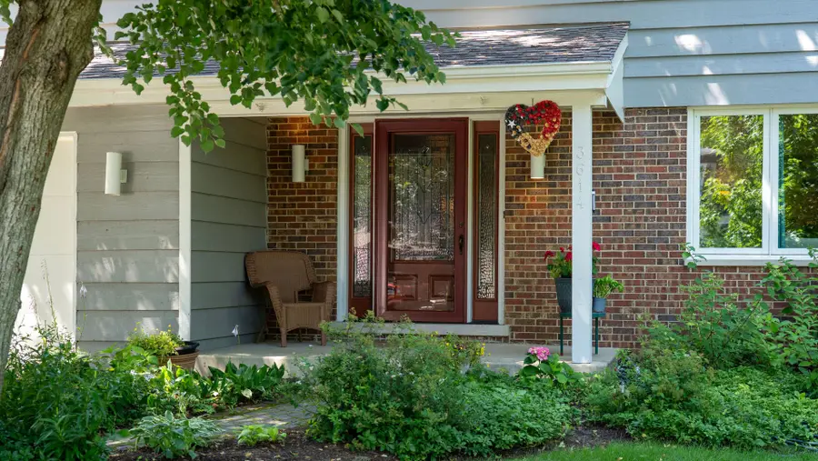 3614 Radcliffe Drive, Northbrook, IL 60062 - #2