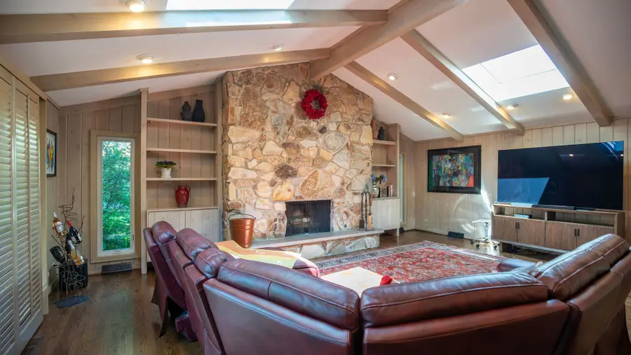 3614 Radcliffe Drive, Northbrook, IL 60062 - #3