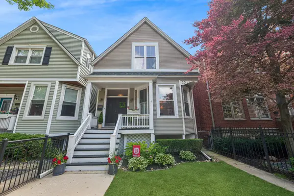 3635 N Hermitage Avenue, Chicago, IL 60613