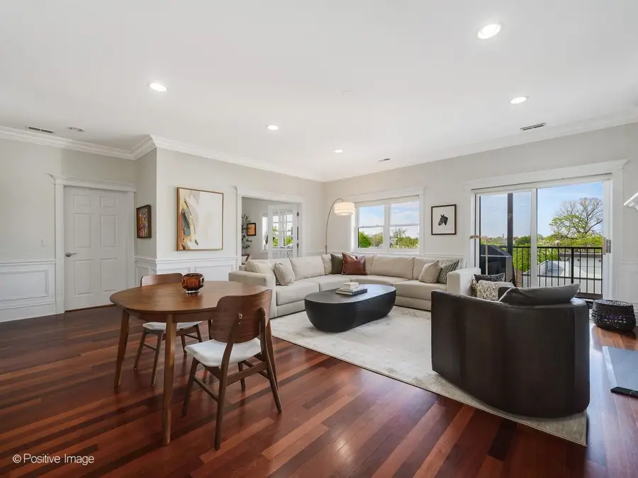 2222 W Belmont Avenue #404, Chicago, IL 60618 - #3
