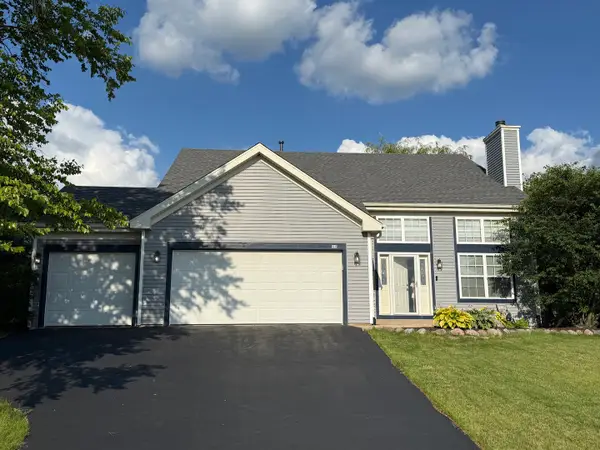 9415 Corriedale Run, Roscoe, IL 61073