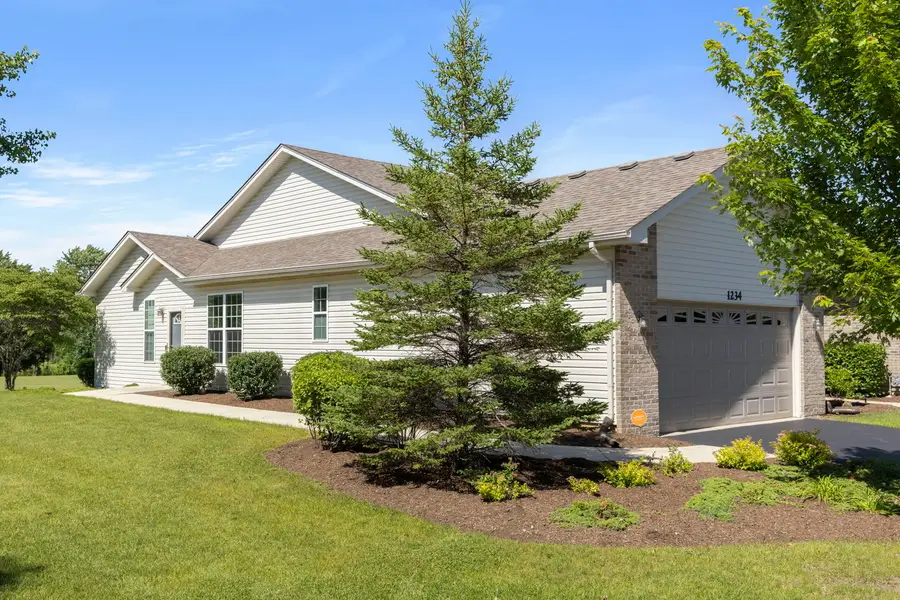 1234 Borego Circle, Bolingbrook, IL 60490 - #2