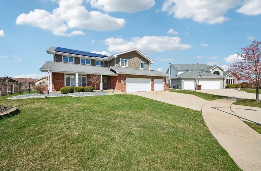 19328 Woodfield Court, Tinley Park, IL 60487 - #2