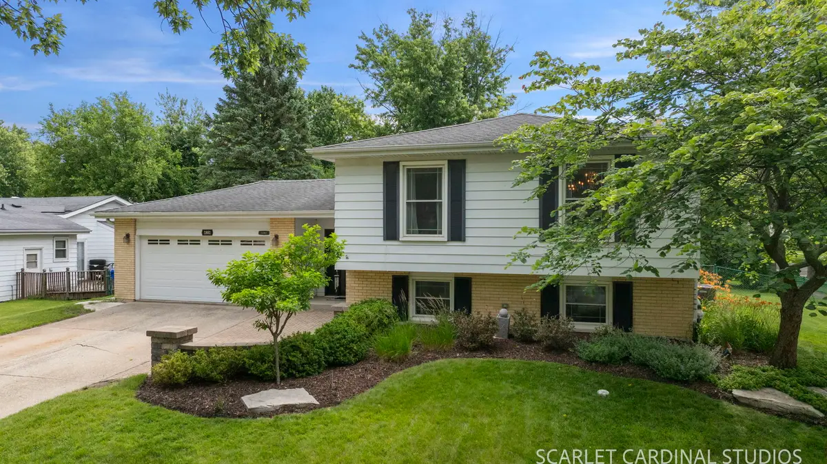 1881 Cambridge Lane, Wheaton, IL 60189 - #1