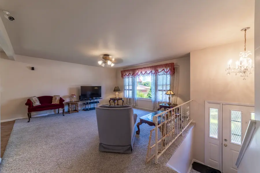 4932 Cypress Court, Oak Forest, IL 60452 - #2