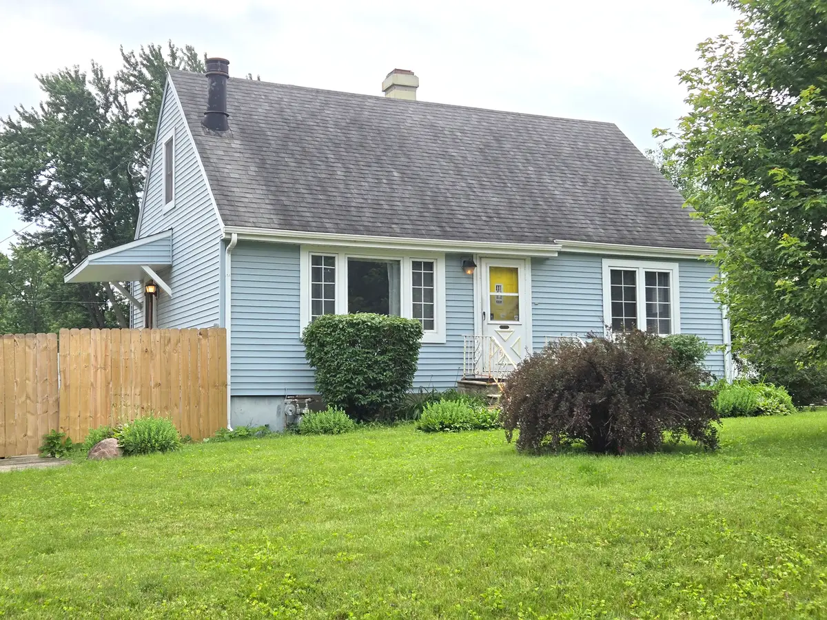 23W563 Woodworth Place, Roselle, IL 60172 - #1