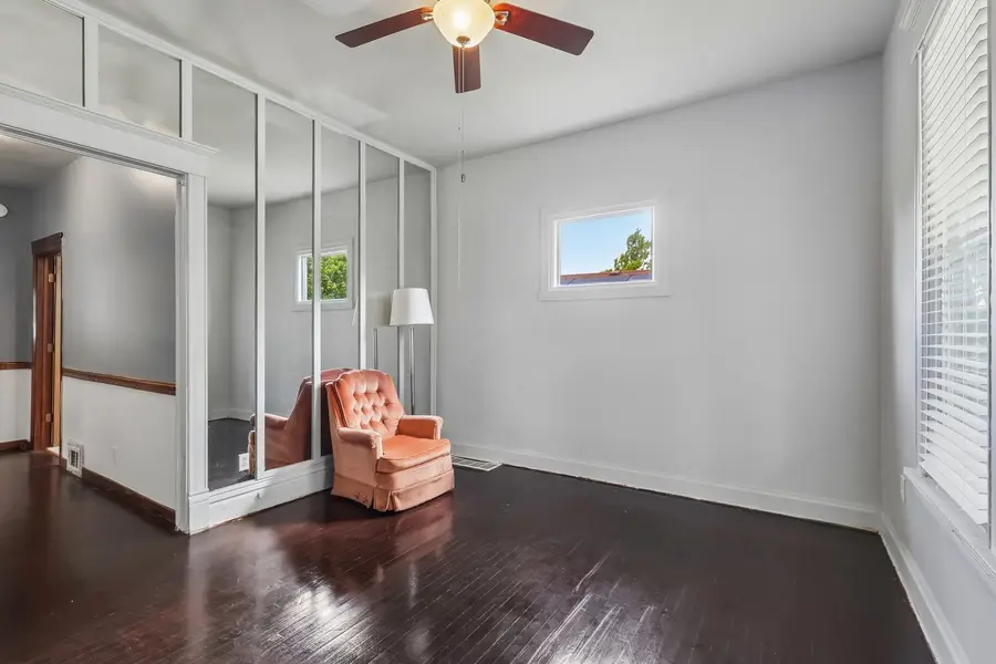 Address Withheld By Seller, Berwyn, IL 60402 - #3