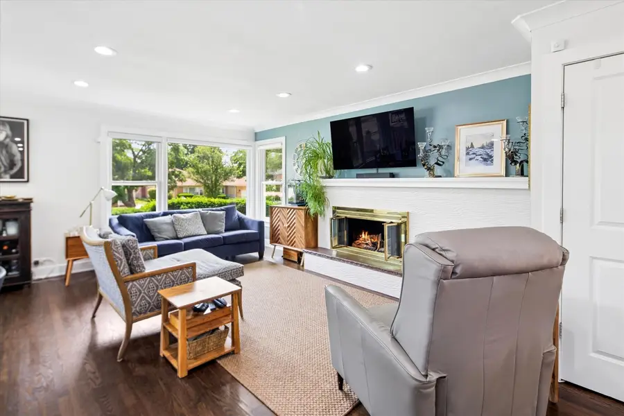 9130 Kenton Avenue, Skokie, IL 60076 - #2