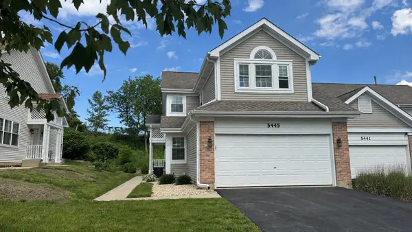 5445 Ridge Crossing, Hanover Park, IL 60133