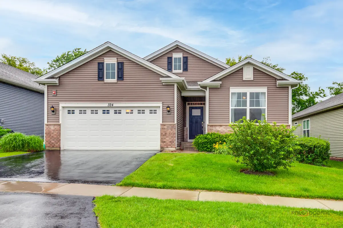 324 South Fork Drive, Gurnee, IL 60031 - #1
