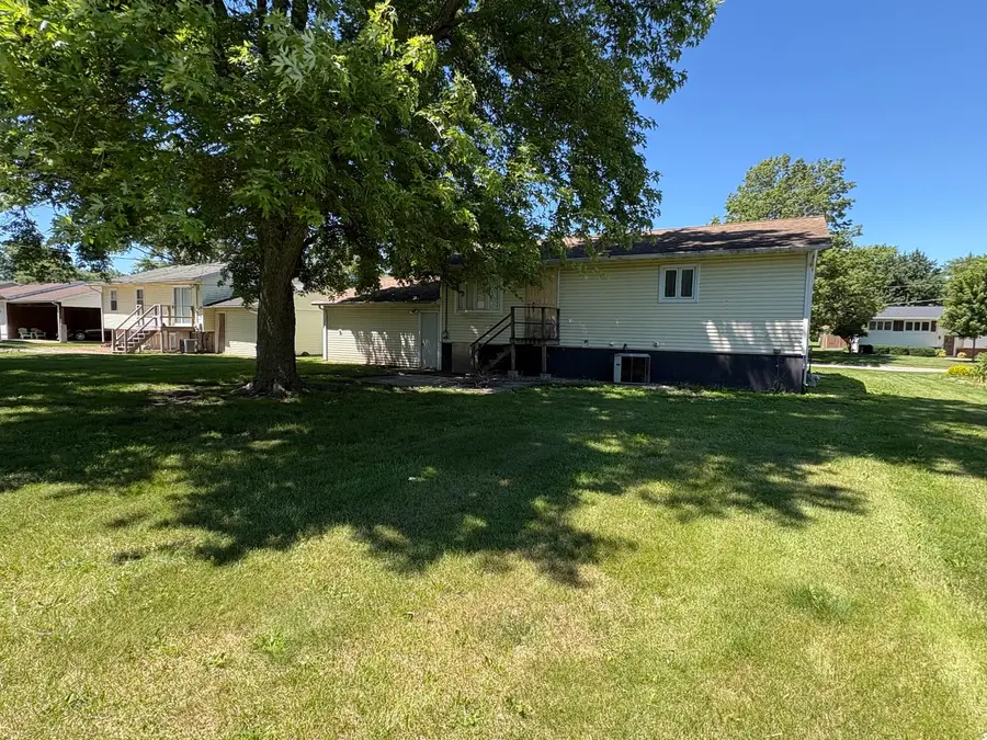 1707 Wright Street, Streator, IL 61364 - #2