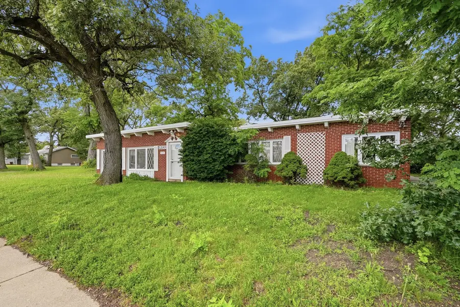 1200 175th Street, East Hazel Crest, IL 60429 - #3