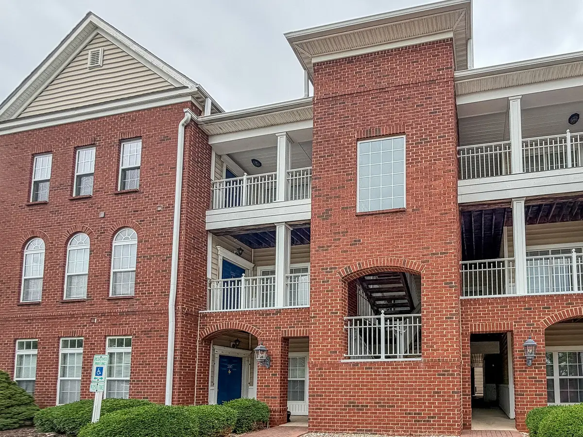 1903 N Lincoln Avenue #220, Urbana, IL 61801 - #1