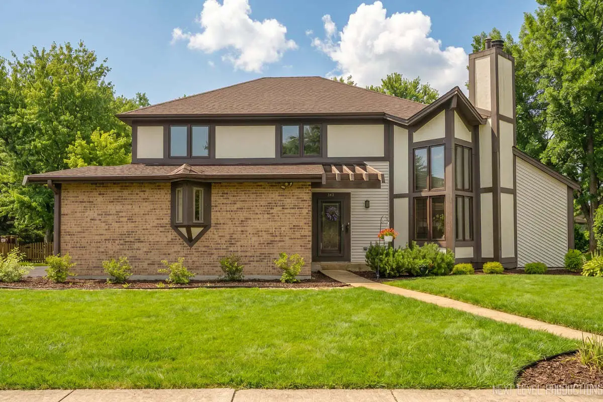 942 Montgomery Court, Naperville, IL 60540 - #1