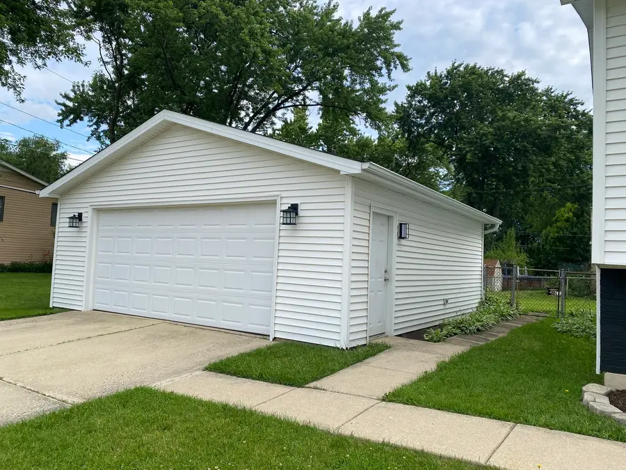 1244 Walnut Avenue, Hanover Park, IL 60133 - #3