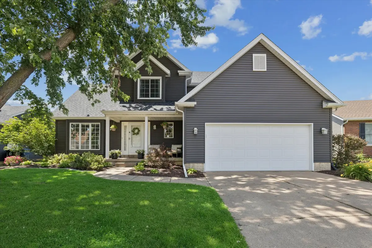5138 Fillmore Court, Davenport, IA 52806 - #1