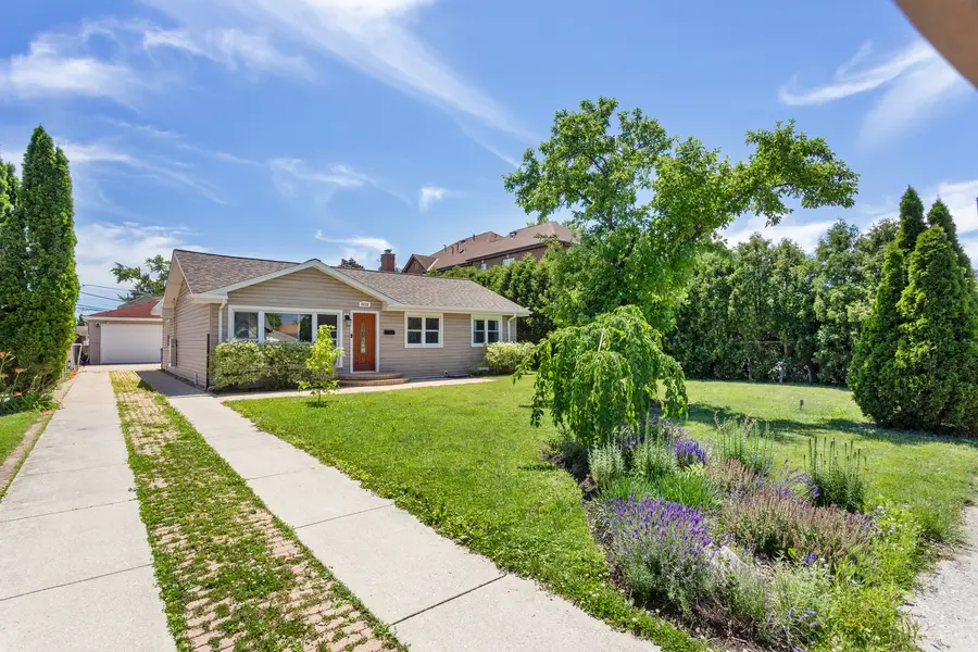8219 W Summerdale Avenue, Chicago, IL 60656 - #3